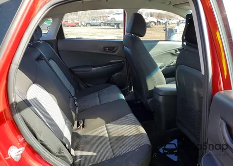 2019 Hyundai Kona Se z USA, uszkodzony, nr VIN KM8K1CAAXKU197832